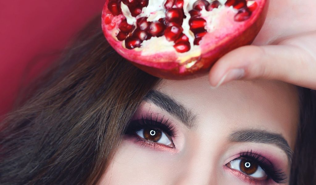 Pomegranate for Skin: Benefits, Ways Of Usage And More