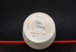 Oriflame milk & honey hand and body cream